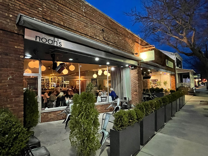 Noah's Greenport